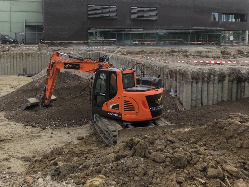 grondwerken zwembad Ronse Oost-Vlaanderen